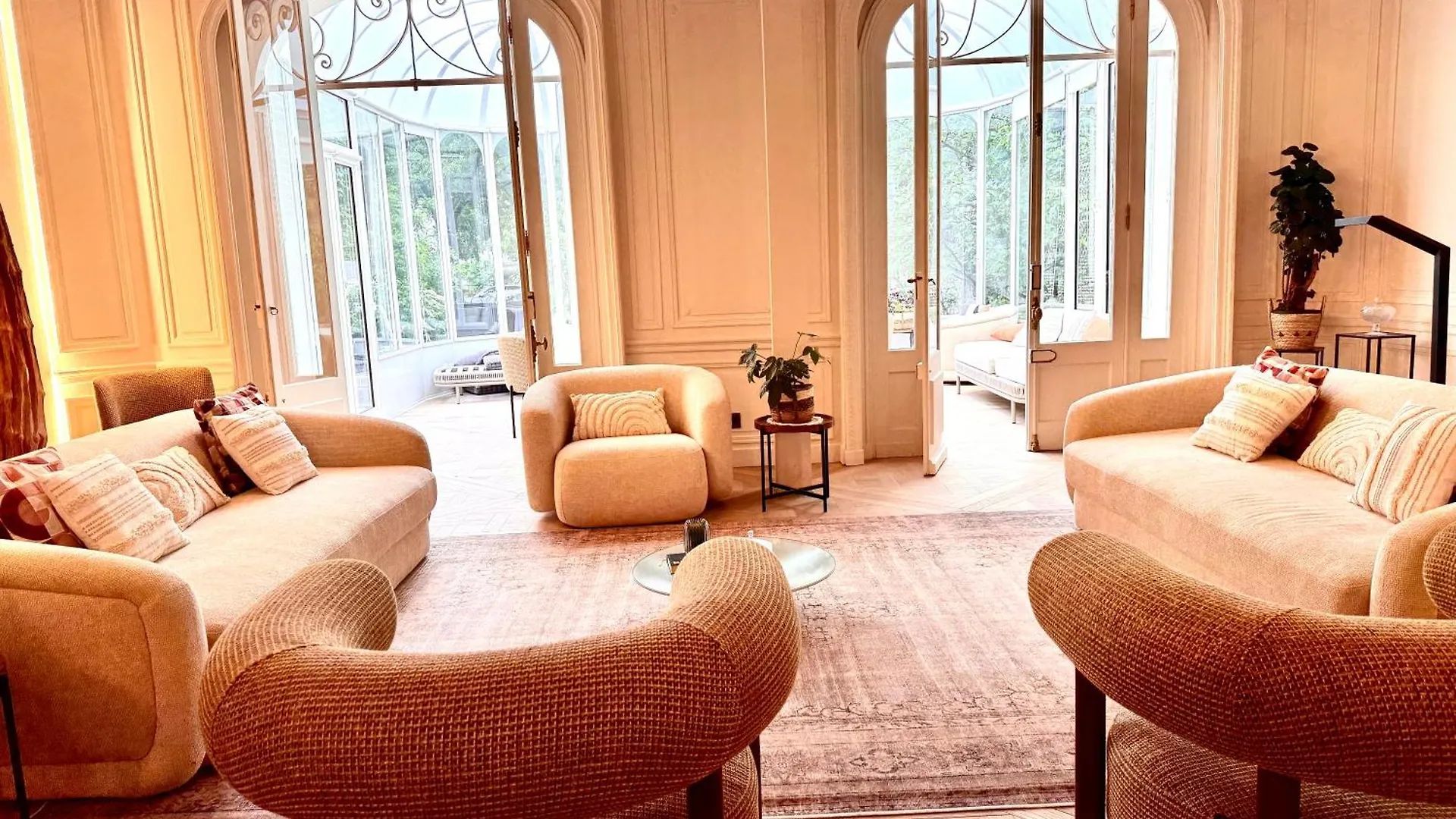 Villa Mande Paris